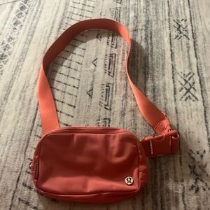 Cute pink bag,never use,never worn, zippers work,